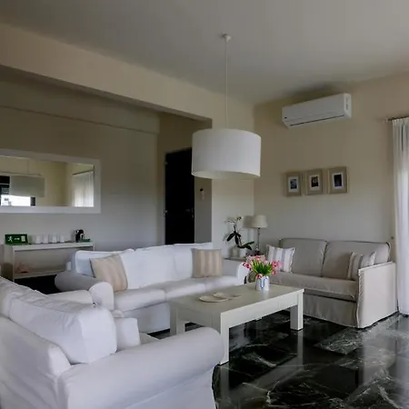 Smaris Collection Luxury Villas. 